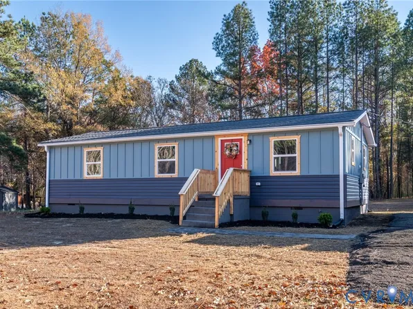 20529 McKenney Hwy, Stony Creek, VA 23882