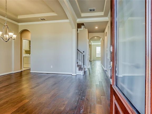 3rd image of 2738 Salt Creek Way