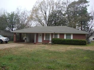 105 Allen St, Atlanta, TX 75551