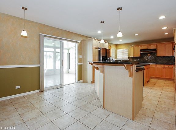 5th image of 17138 Constance Ave