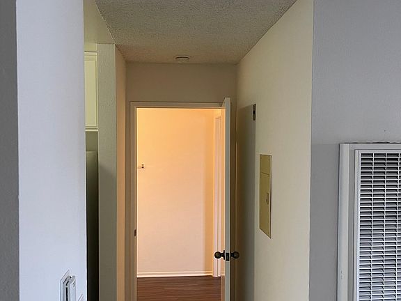 5th image of 497 Saint Louis Ave #105