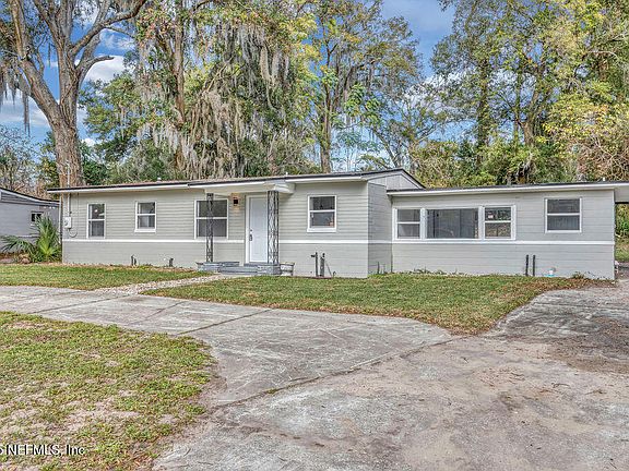 4th image of 5489 OAK FOREST Drive