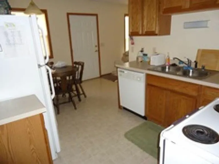 2020 Kern Ave #1 — Photo 3