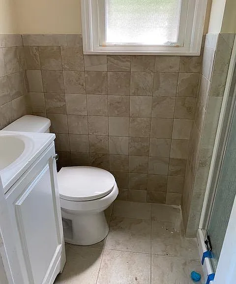72 N Country Rd — Photo 3