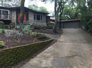 102 Woodland Dr, Napa, CA 94558