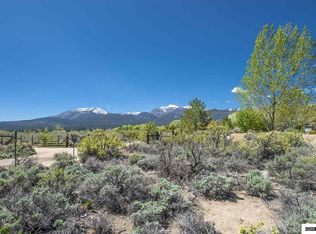 15862 Fawn Ln, Reno, NV 89511