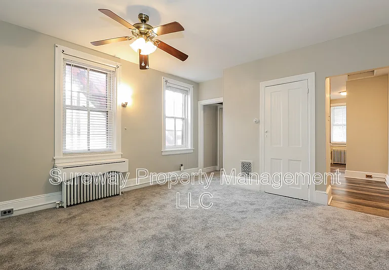 212 E Broad St #2 — Photo 4