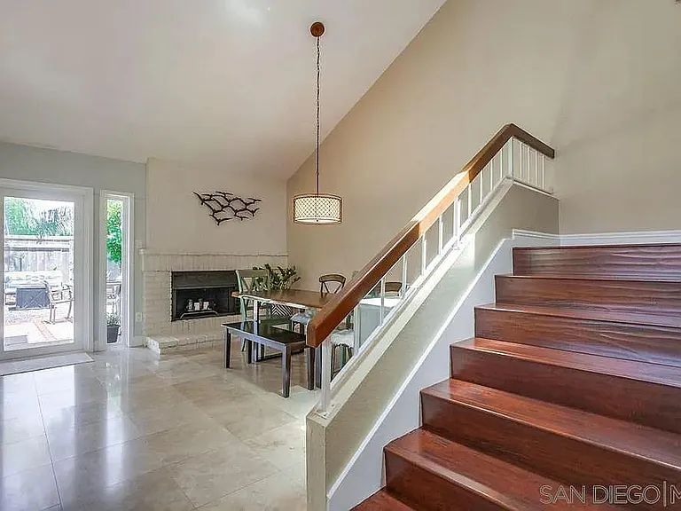 13563 Longfellow Ln — Photo 24