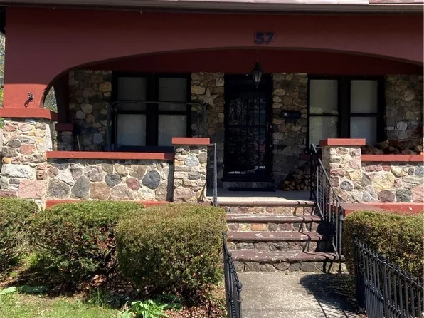 57 Maple Ave, Fredonia, NY 14063