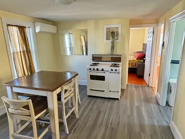56 What Cheer Ave #2, Providence, RI 02909