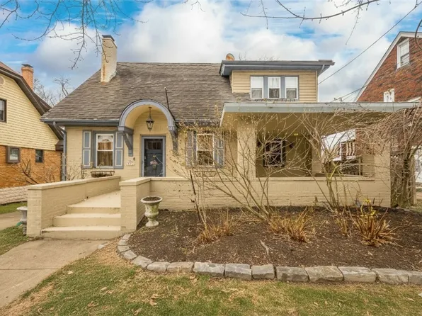 125 Marlin Dr W, Pittsburgh, PA 15216