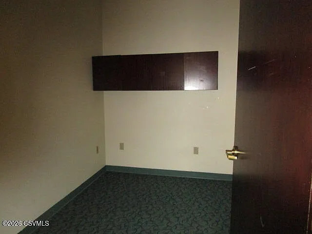 1948 E 3rd St — Photo 21