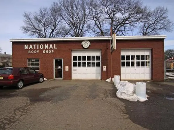 217 Lincoln Blvd, Middlesex, NJ 08846