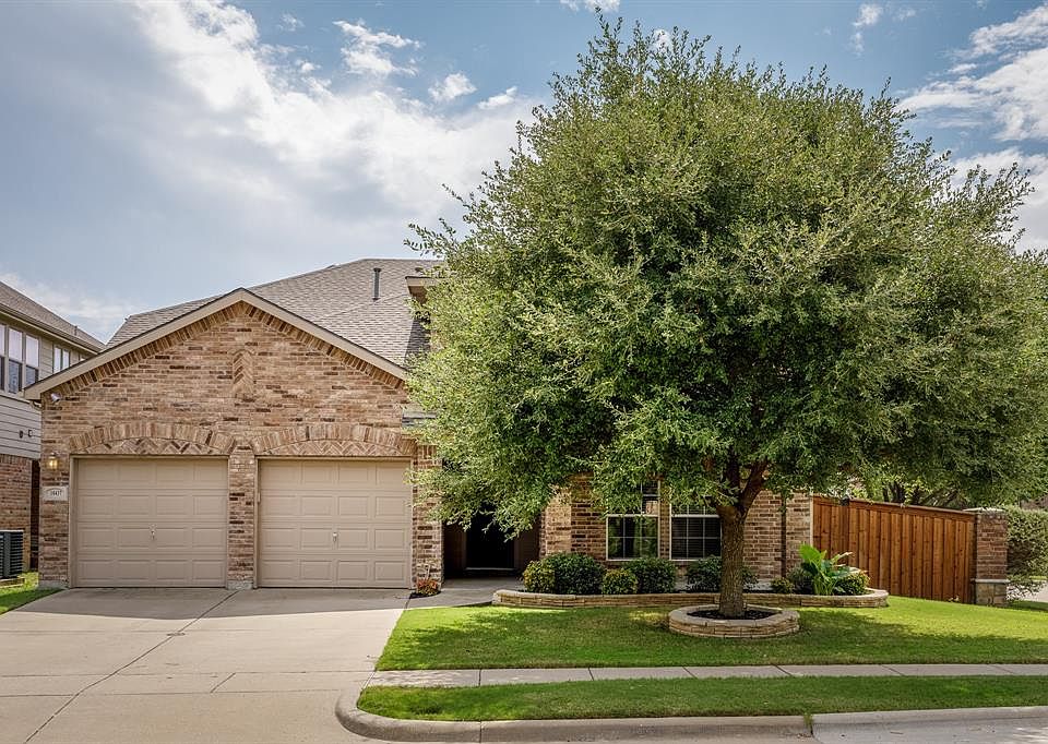 1st image of 10437 Bolivar Dr