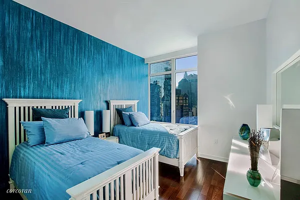 Rented by Corcoran | media 8