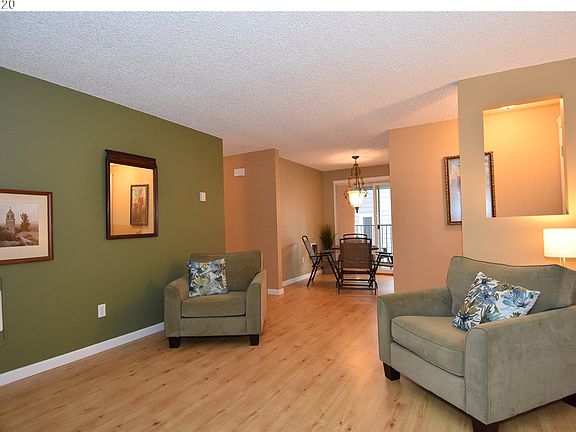 4th image of 5411 NE 34th St APT F