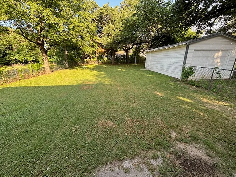 2816 Putnam St — Photo 23