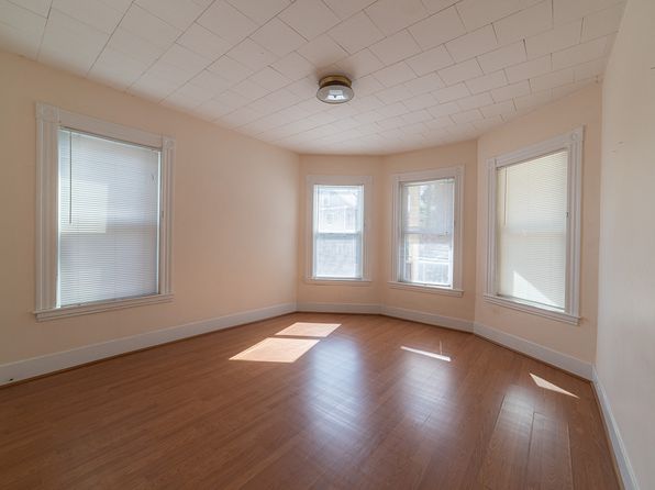 3 Seaview Ave #1