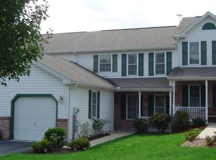 27 Ashburg Dr, Mechanicsburg, PA 17050