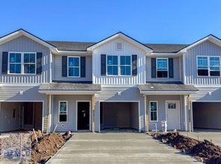 126 Heirloom Rd, Hinesville, GA 31313