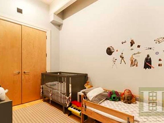 5th image of 70 Washington St APT 5C
