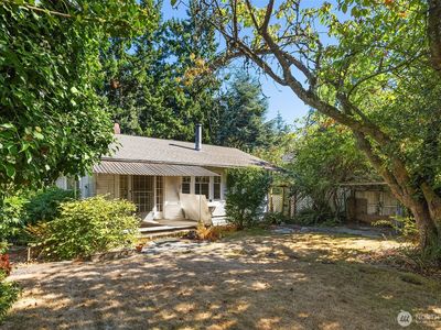 5202 35th Avenue SW, Seattle, WA, 98126