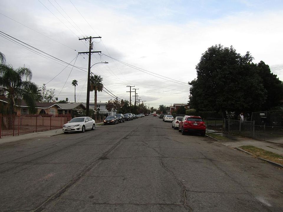 1st image of 532 W 14th St