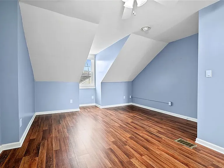 4607 Corday Way — Photo 19