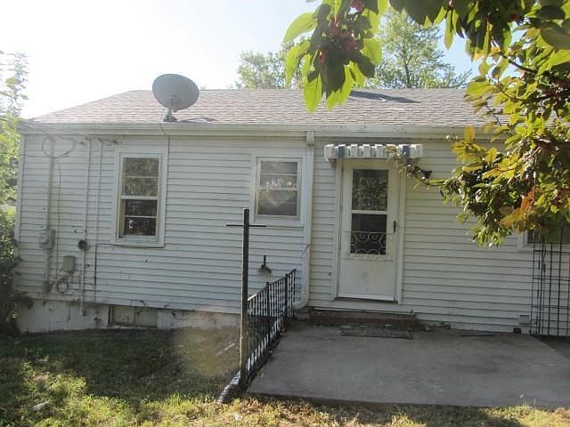 675 (Small)