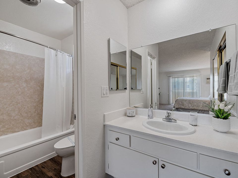 Spacious Bathroom at the Terrace apartment in Tarzana, CA with upgraded vanity and mirrored closet