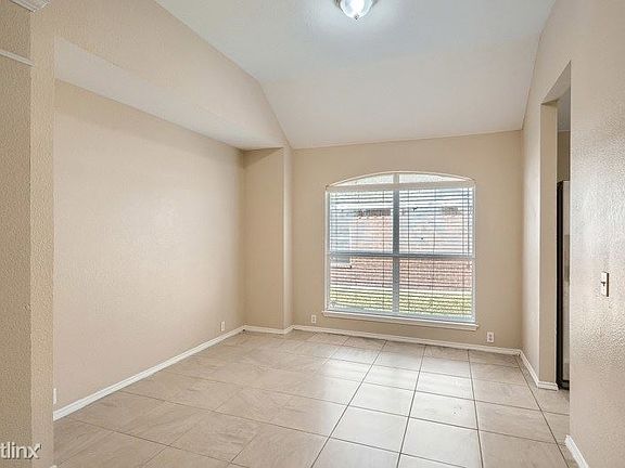 5th image of 4029 Mulberry Dr