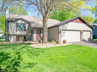 703 108th Ave NW, Coon Rapids, MN 55448
