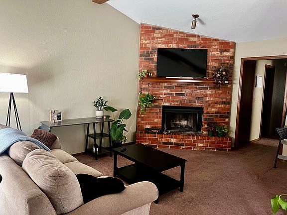 4th image of 8919 Oak Valley Dr #8919