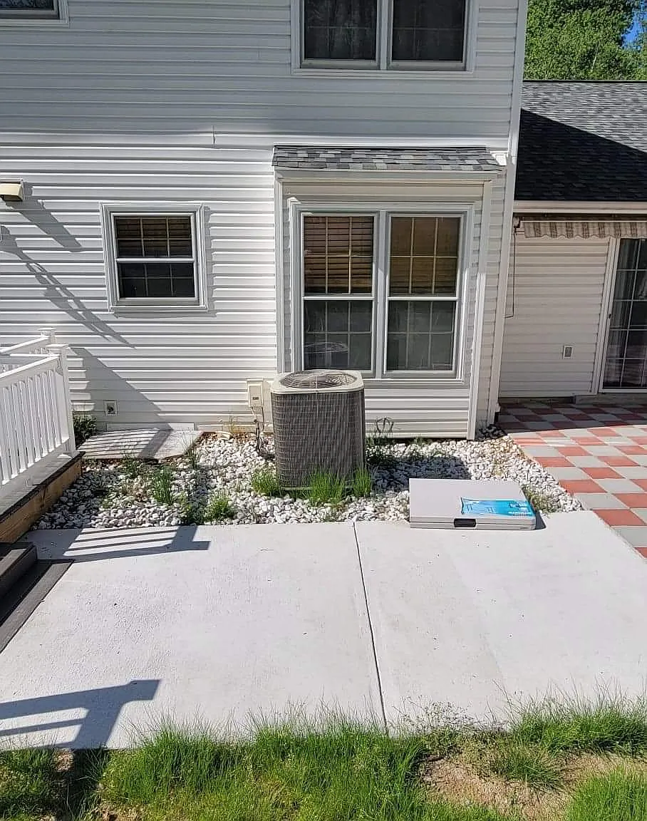 4 bed, 2800 sqft, $4,000 — Photo 3
