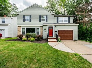 4338 Acacia Dr, South Euclid, OH