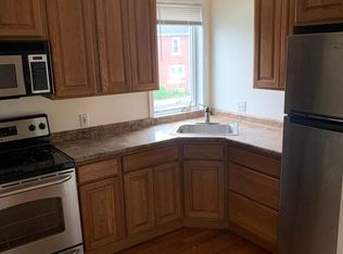 106 N Main St #2B, Topton, PA 19562