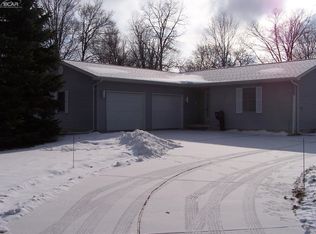 814 Thomas St, Flushing, MI 48433