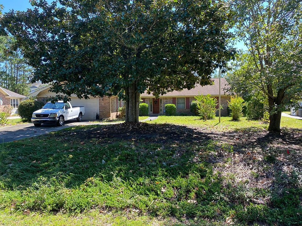 1425 Village Green Dr, Calabash, NC 28467 Zillow