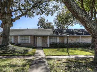 9802 Rambling Trl, Houston, TX 77089