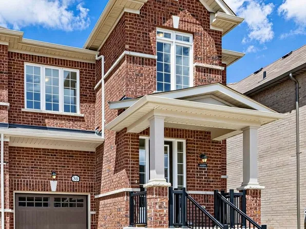 36 Guildhouse Dr, Brampton, ON L7A 4W6