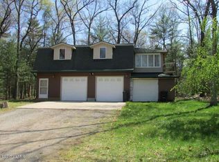 1033 Crystal Lake Rd, Whitehall, MI 49461