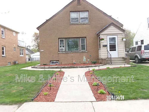 4479A N 44th St Photo 1