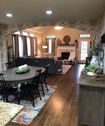 Open kitchen/dining/living