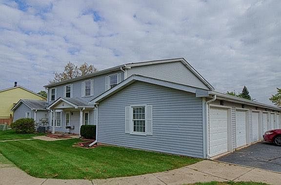 2nd image of 3 Wildwood Ln #G