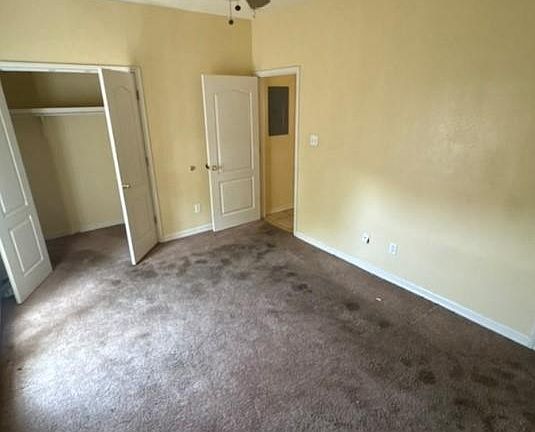 5th image of 609 Buena Vista Dr APT 2