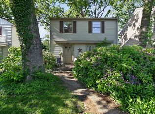 1010 W Lawrence St, Mishawaka, IN 46545