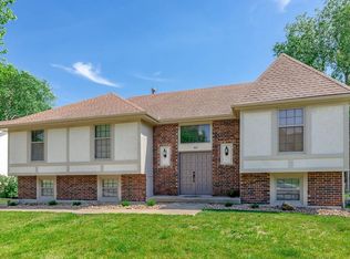 1011 SE 7th St, Lees Summit, MO 64063
