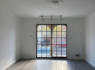 15 Lisa Ln, Staten Island, NY 10312