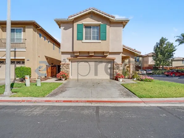 11377 Brookglen Ct, Riverside, CA 92505