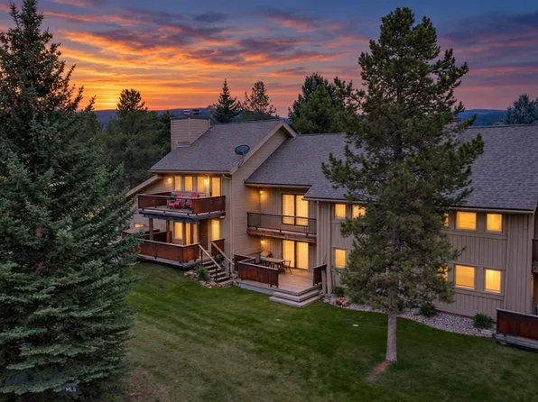 2575 Curley Bear Rd #174, Big Sky, MT 59716